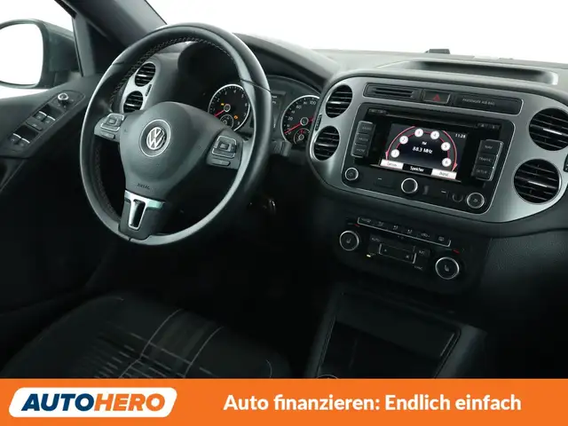 Volkswagen Tiguan view 13
