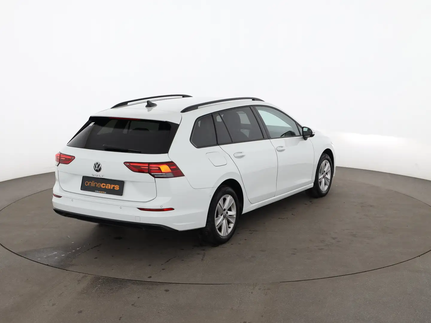 Volkswagen Golf Variant Golf VIII Variant 1.5 TSI Life LED RADAR NAVI PDC Weiß - 2