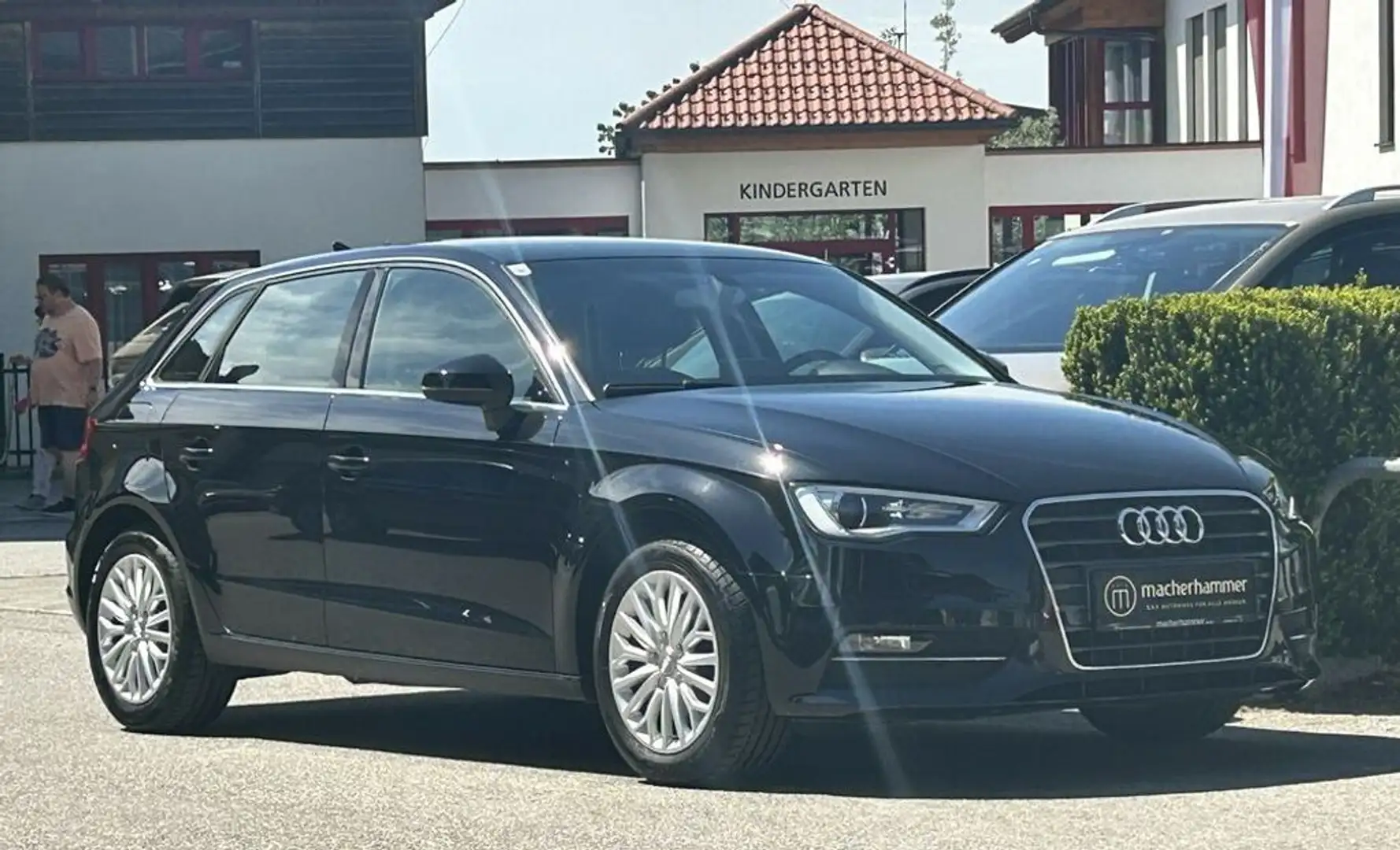 Audi A3 Sportback Ambiente *XENON*LEDER*NAVI*PDC*16'' Schwarz - 2
