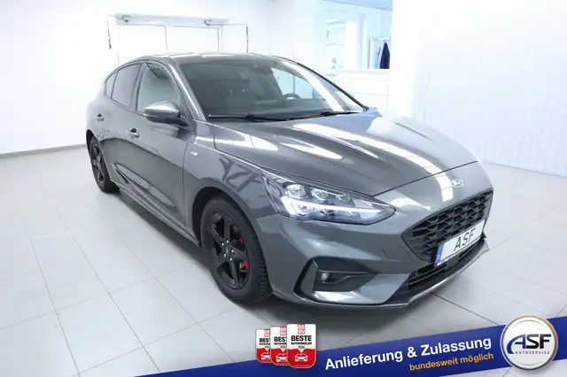 Ford Focus view 5