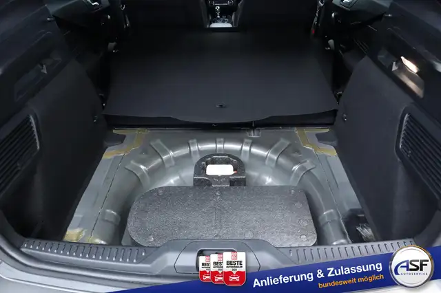 Ford Focus view 14