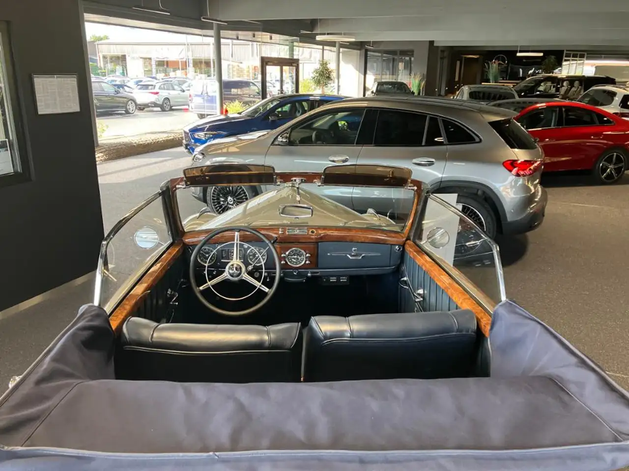 Mercedes-Benz 220 Cabrio KOM, foto 6
