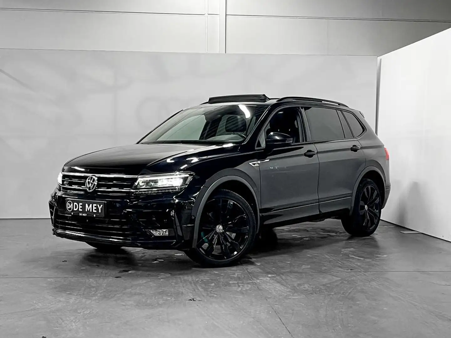 Volkswagen Tiguan Allspace R-LINE 1.5 TSI DSG / 7 SEATS / Pano / 360° Cam / Carplay / Keyless Noir - 2