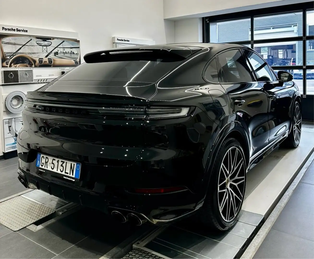 Porsche Cayenne Coupe 3.0 FULL FULL FULL e-hybrid tiptronic IVA Nero - 1