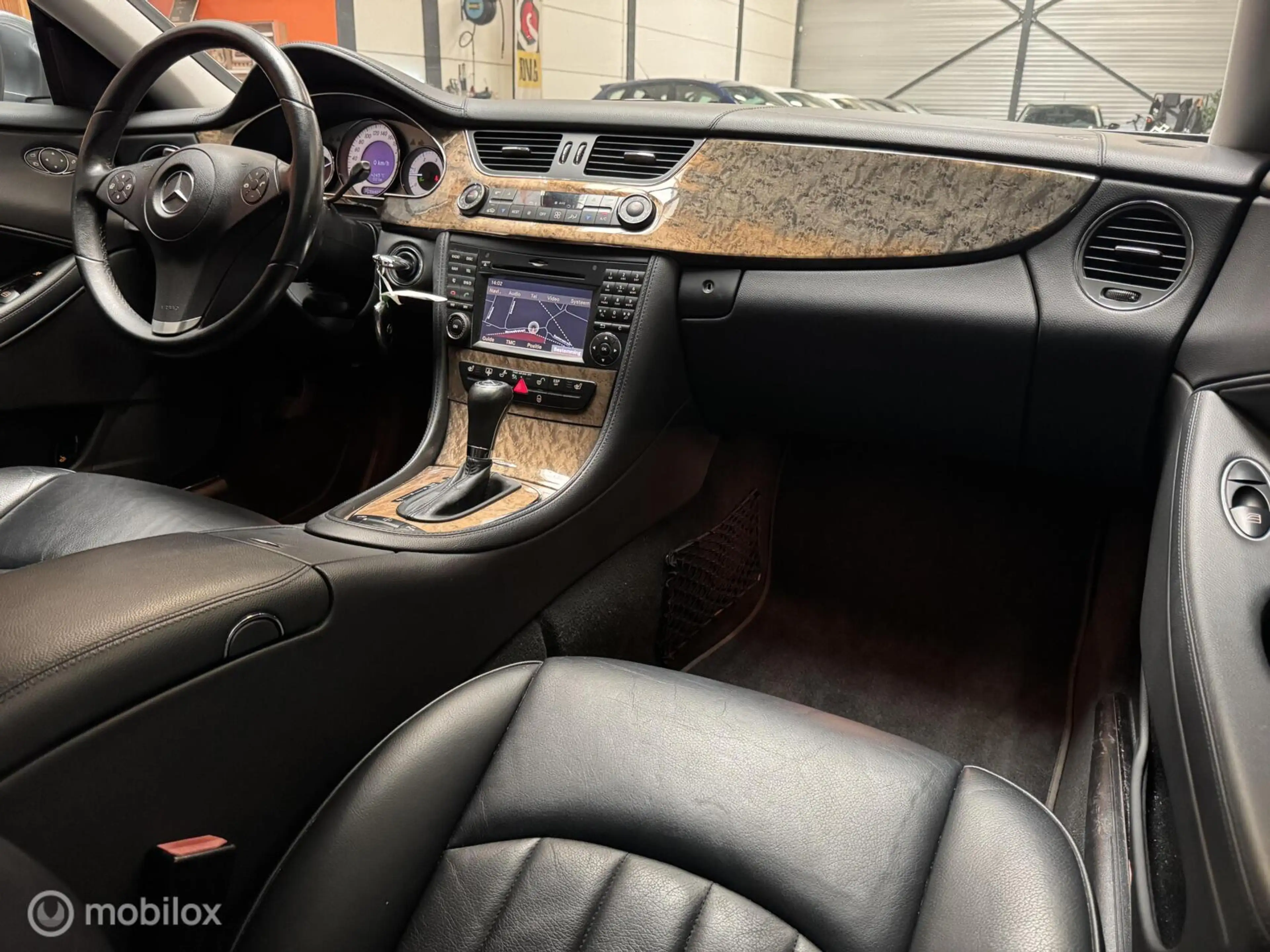 Mercedes-Benz CLS 320 CDI V6 Prestige Leer|Navi|NL-Auto — photo 5