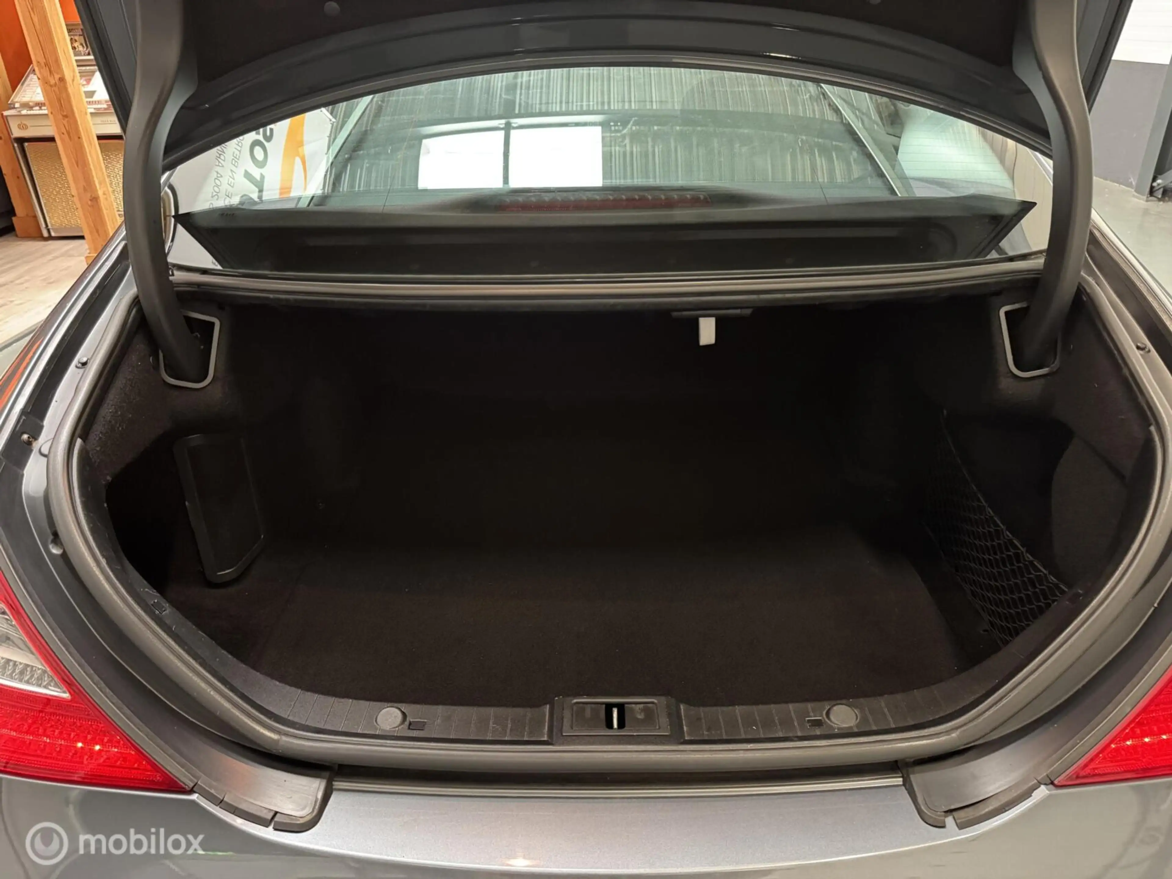 Mercedes-Benz CLS 320 CDI V6 Prestige Leer|Navi|NL-Auto — photo 24