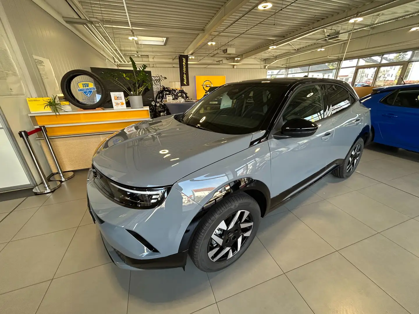 Opel Mokka GS AT Carplay,Sitz+LHZ,R-Kamera,Klimaautomatik,DAB Grau - 1