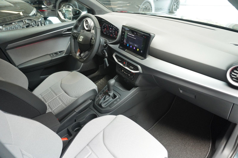 SEAT Arona FR 1.0 TSI DSG*NEUES MODELL*NAVI*ACC*AHK* — photo 9