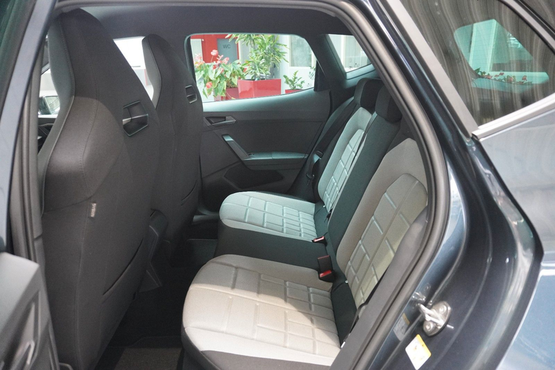 SEAT Arona FR 1.0 TSI DSG*NEUES MODELL*NAVI*ACC*AHK* — photo 8