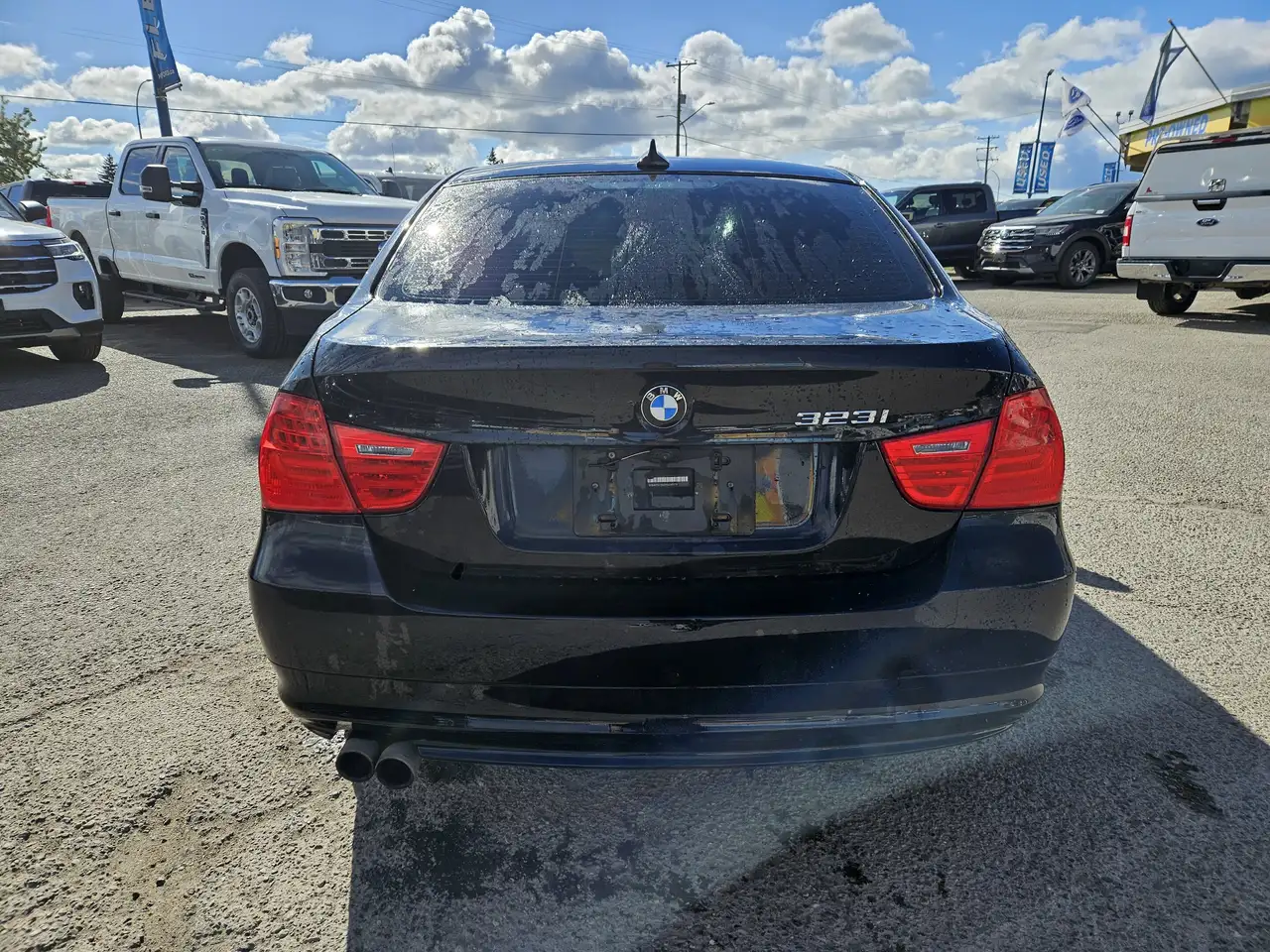 BMW 3 Series снимка BMW 3 Series