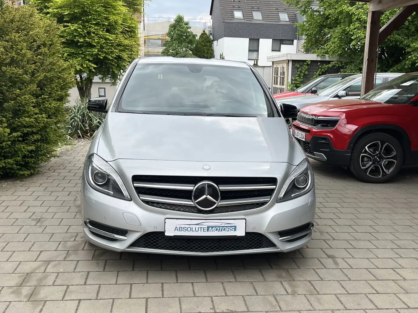 Mercedes-Benz B 180 B180 *Navi  *SHZ *Xenon *Alu 18" *MwSt Argent - 2
