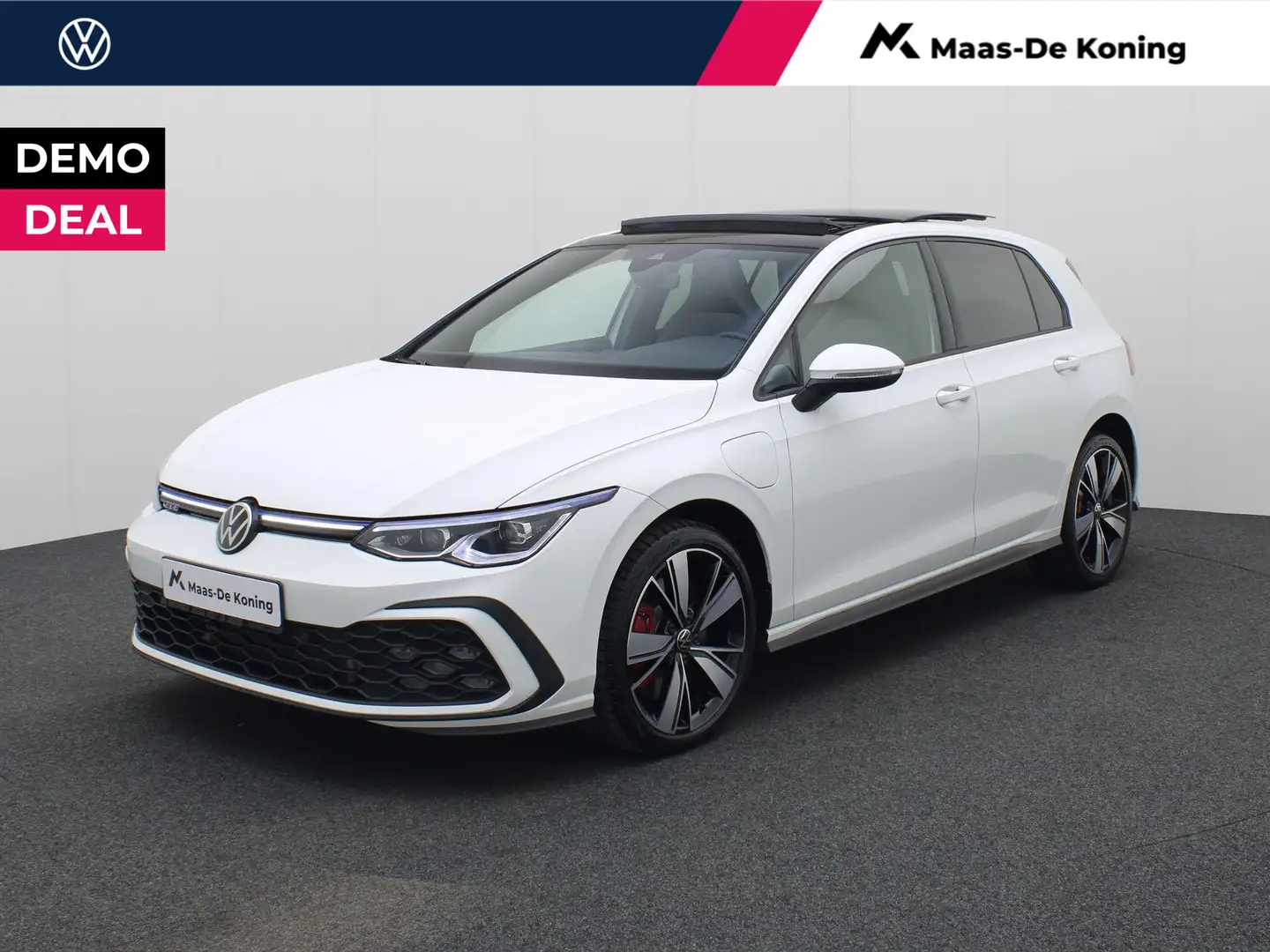 Volkswagen Golf GTE 1.4eHybrid 180kW/245PK DSG · Panoramadak · Navi · Wit - 1