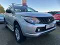 Mitsubishi L200 Doppelkabine 4WD 2.4*KLIMA*EURO6*AHK*ALU* Plateado - thumbnail 2