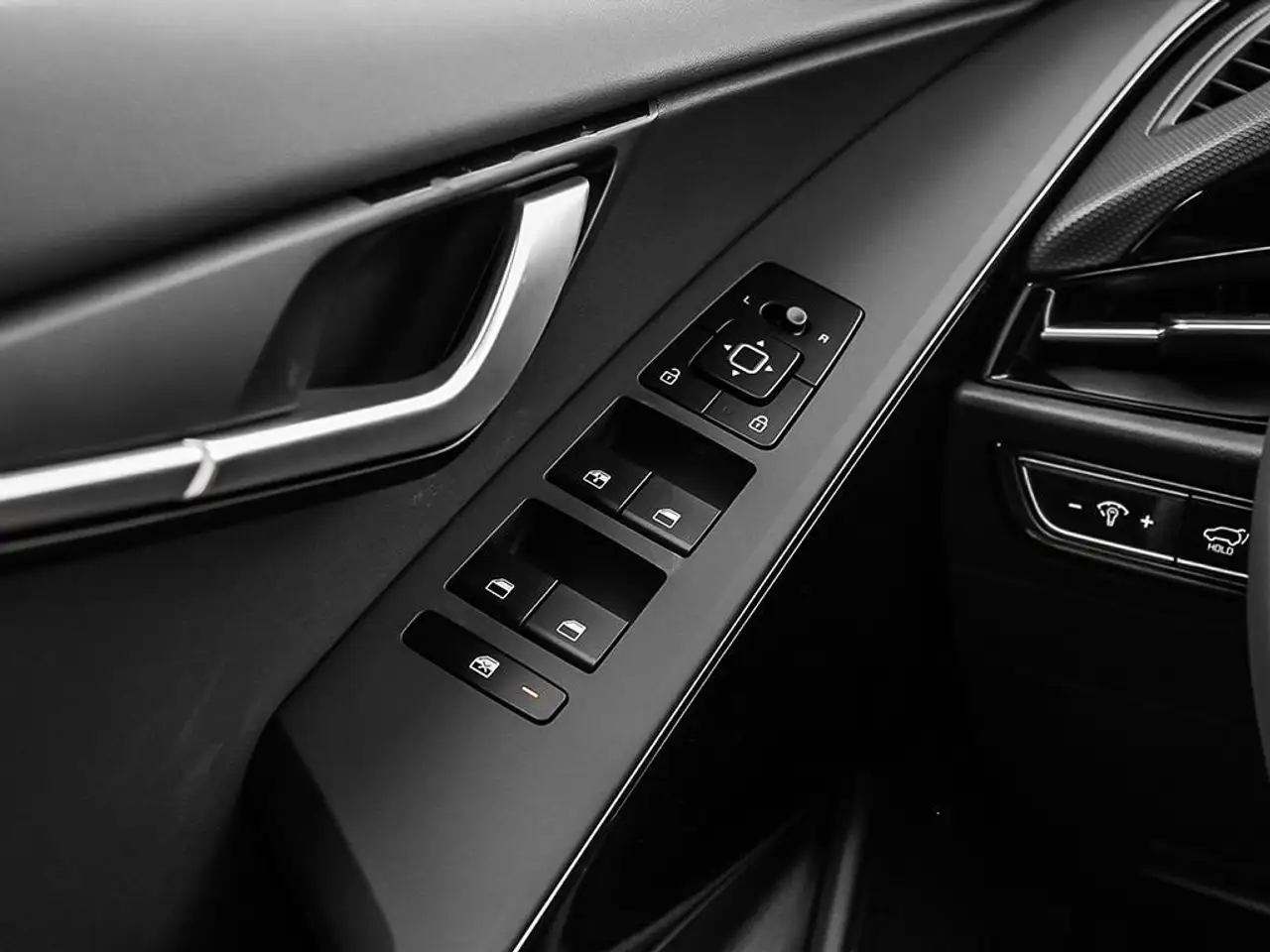 Kia Niro снимка Kia Niro