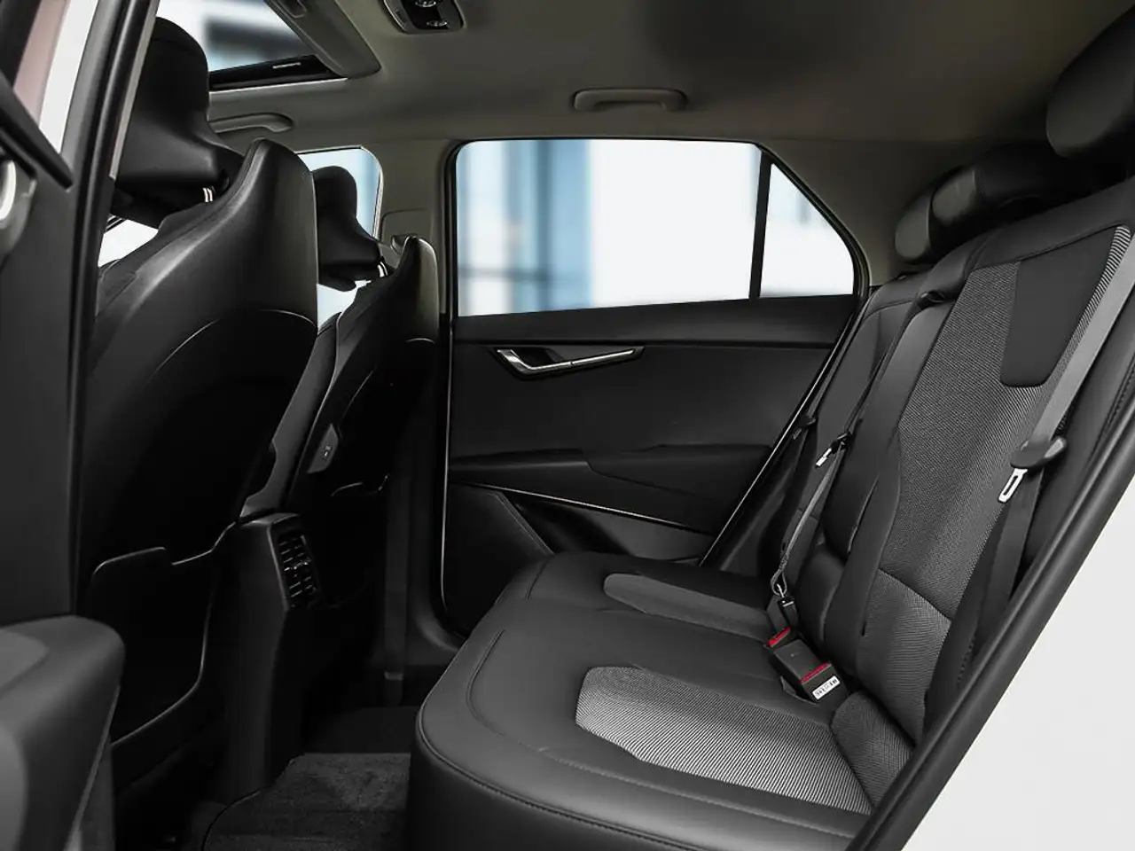 Kia Niro снимка Kia Niro