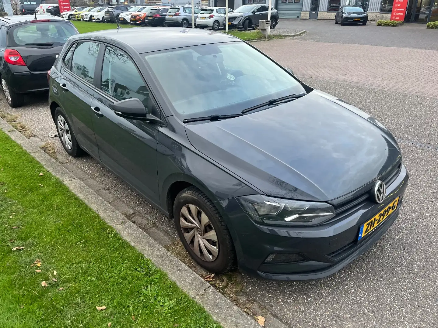 Volkswagen Polo 1.0 MPI 60 pk Trendline | Airco | Cruise control | Gris - 2