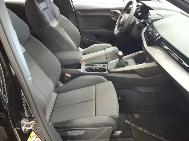 Audi A3 view 8