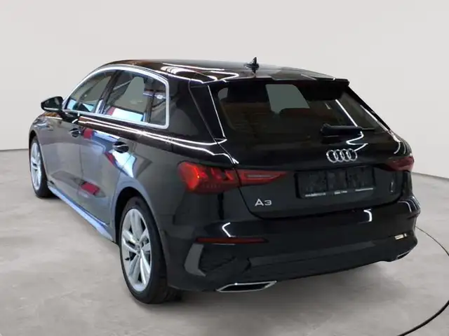 Audi A3 view 5