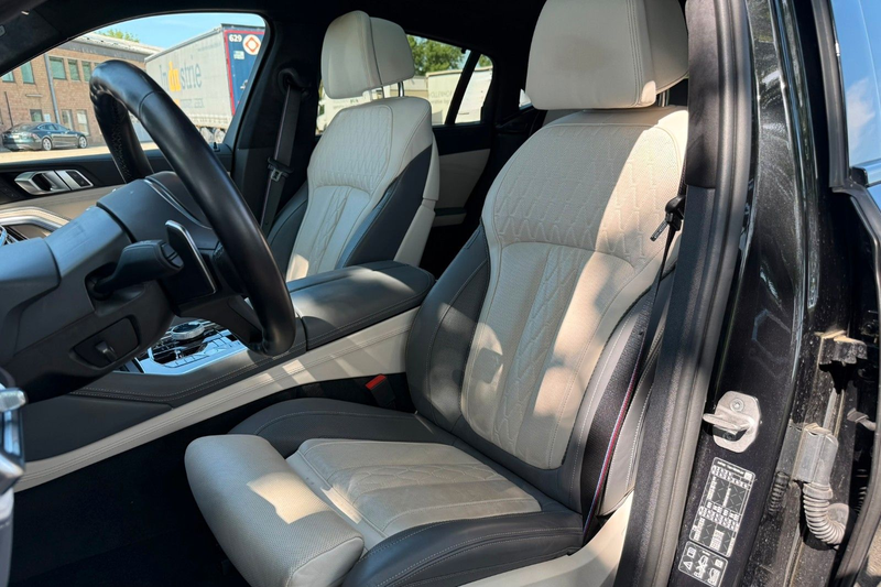 BMW X6 30d xDrive M Sport PRO LUFTF*PANO*H&K*AHK*LED — photo 6