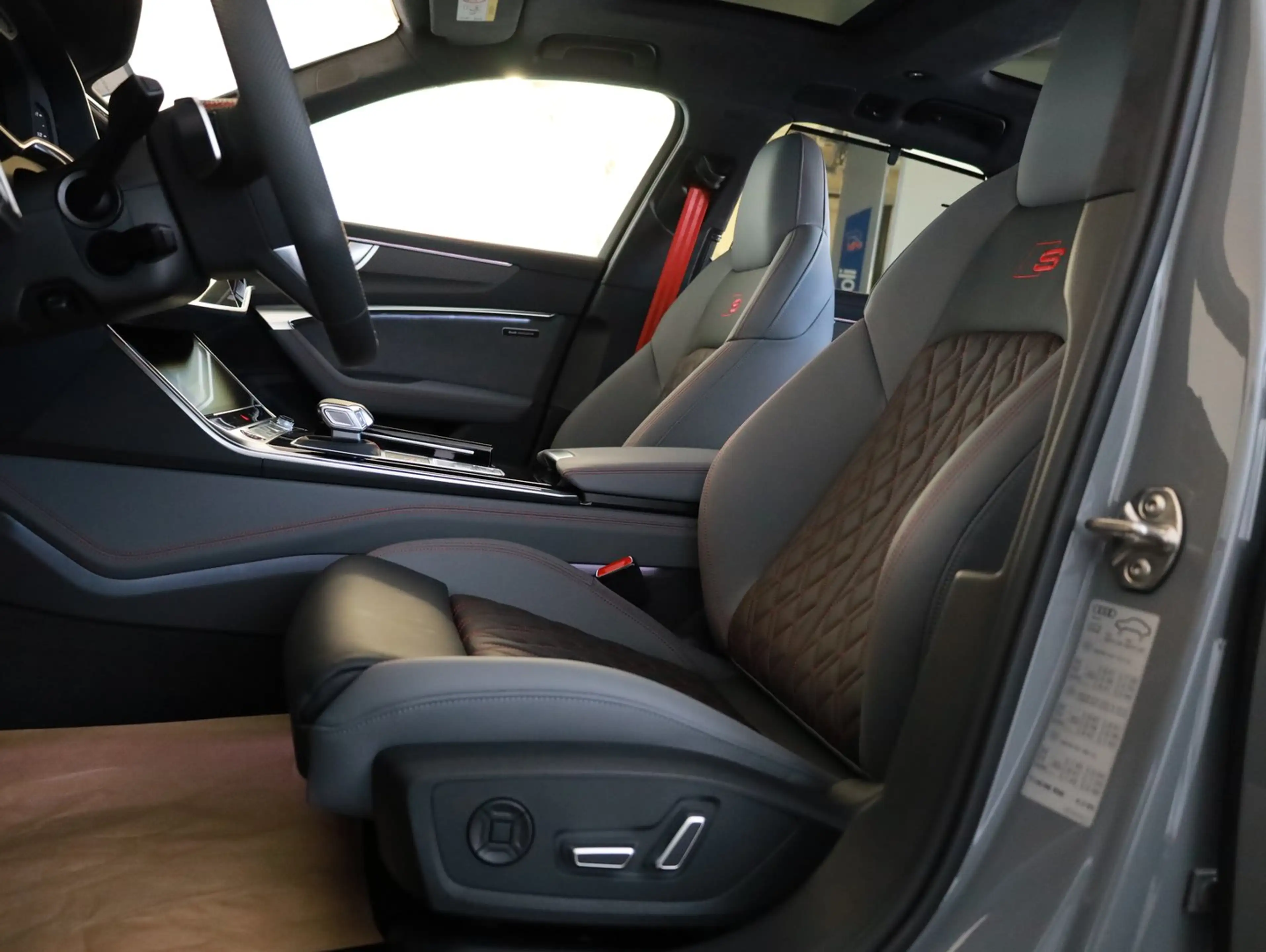 Audi S6 TDI PA exclusive edition — photo 10