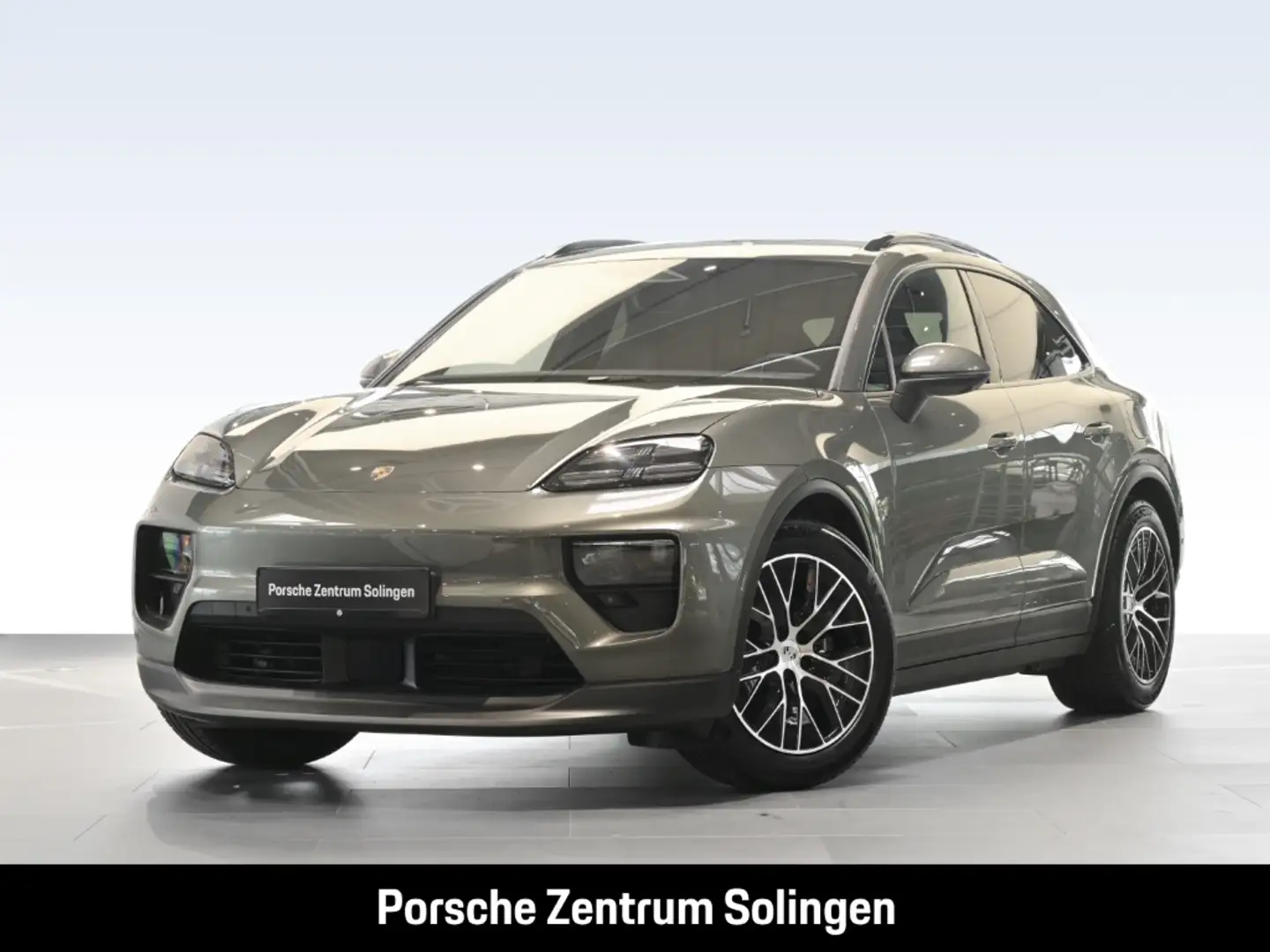 Porsche Macan 4 PANO BOSE Matrix 20'' Surround Groen - 1