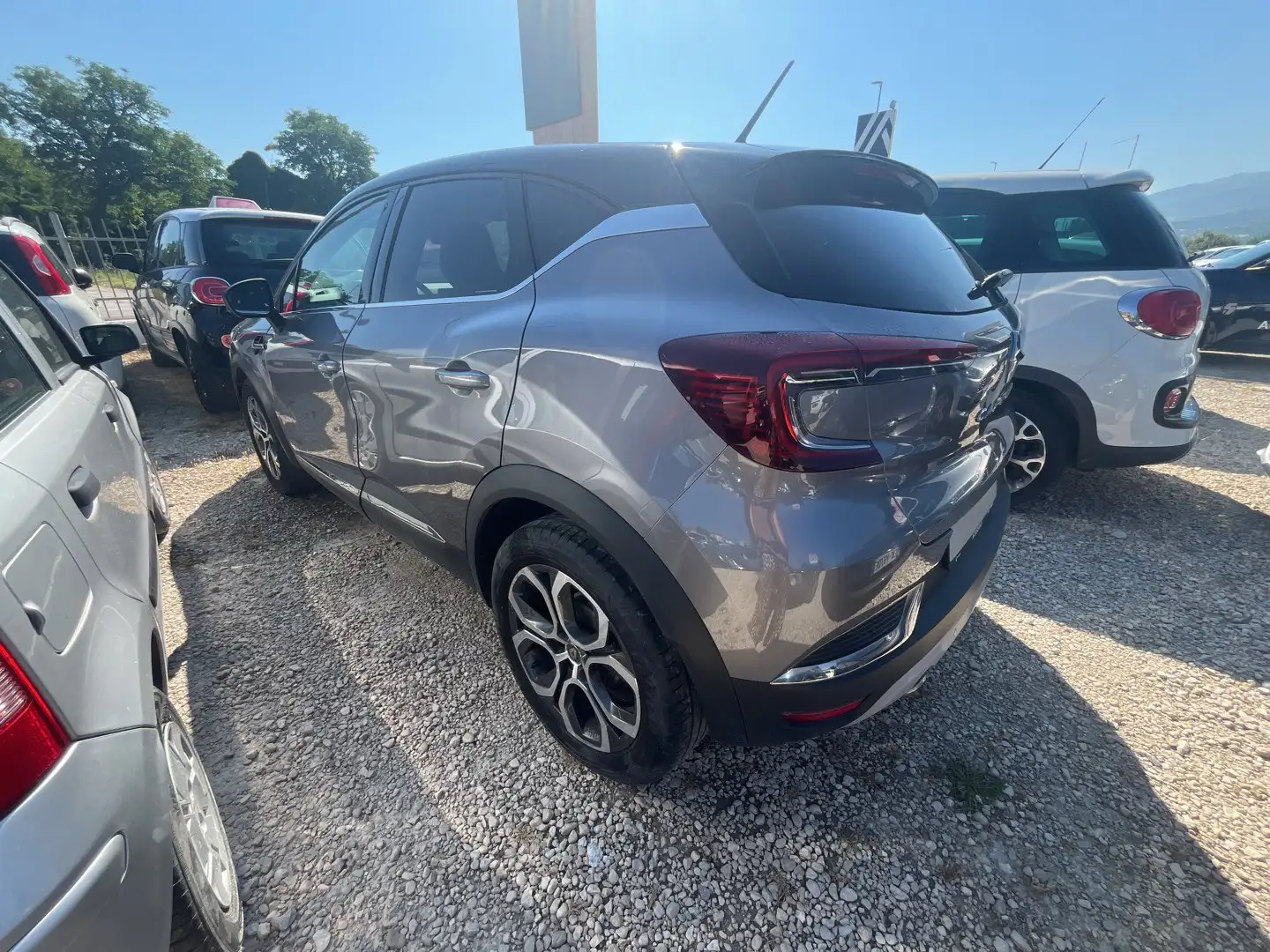 Renault Captur TCe 12V 100 CV GPL Intens - 2