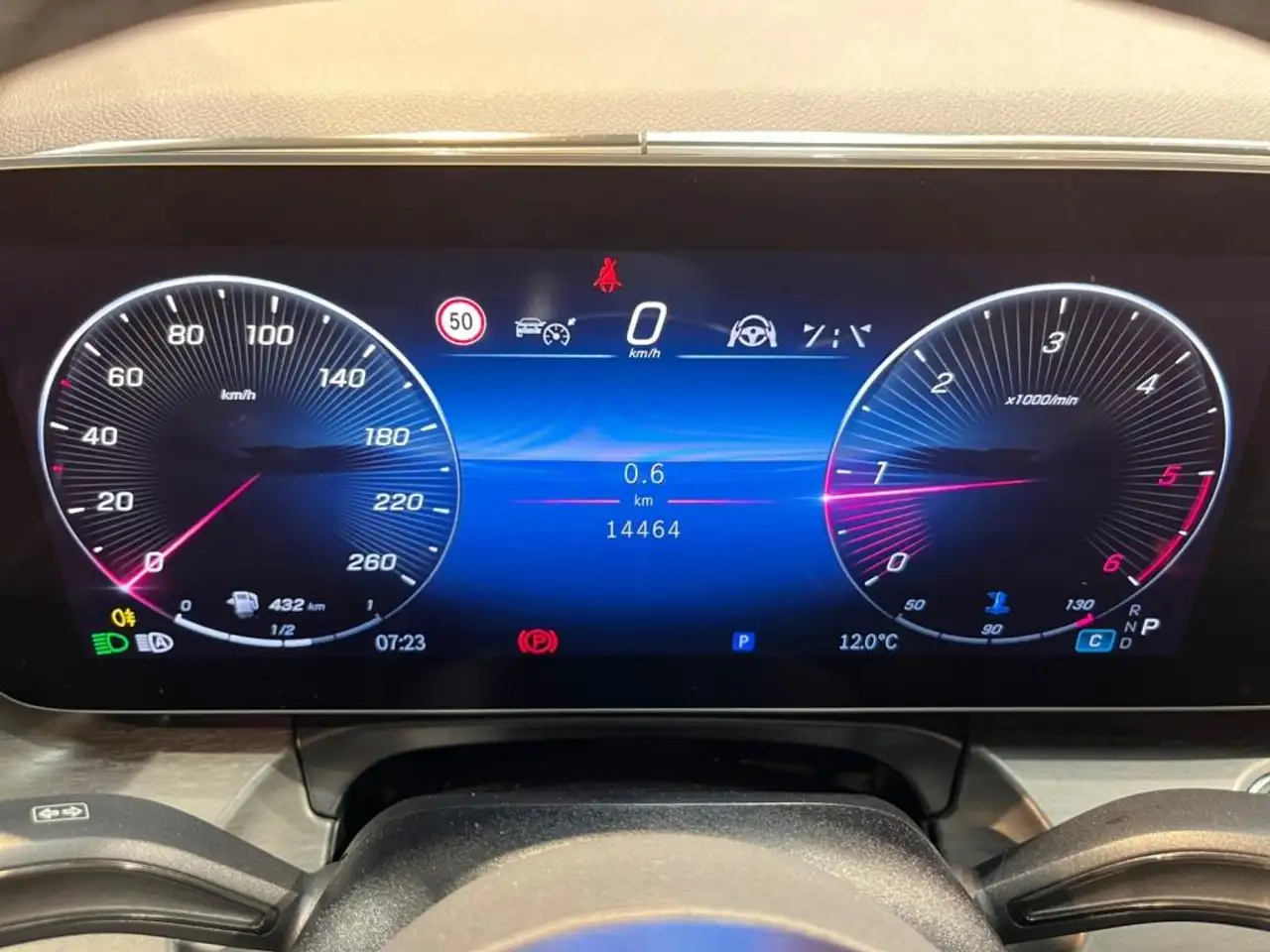 Mercedes-Benz V 300 d **MBUX,Navi,Burmester,Sport,el.Schiebe,R-Cam 9