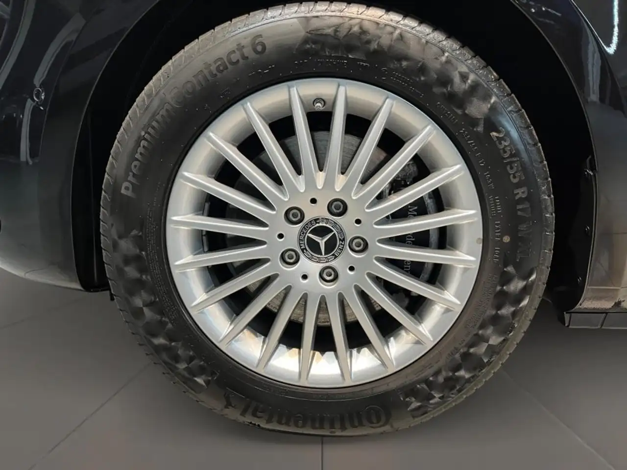 Mercedes-Benz V 300 d **MBUX,Navi,Burmester,Sport,el.Schiebe,R-Cam 8