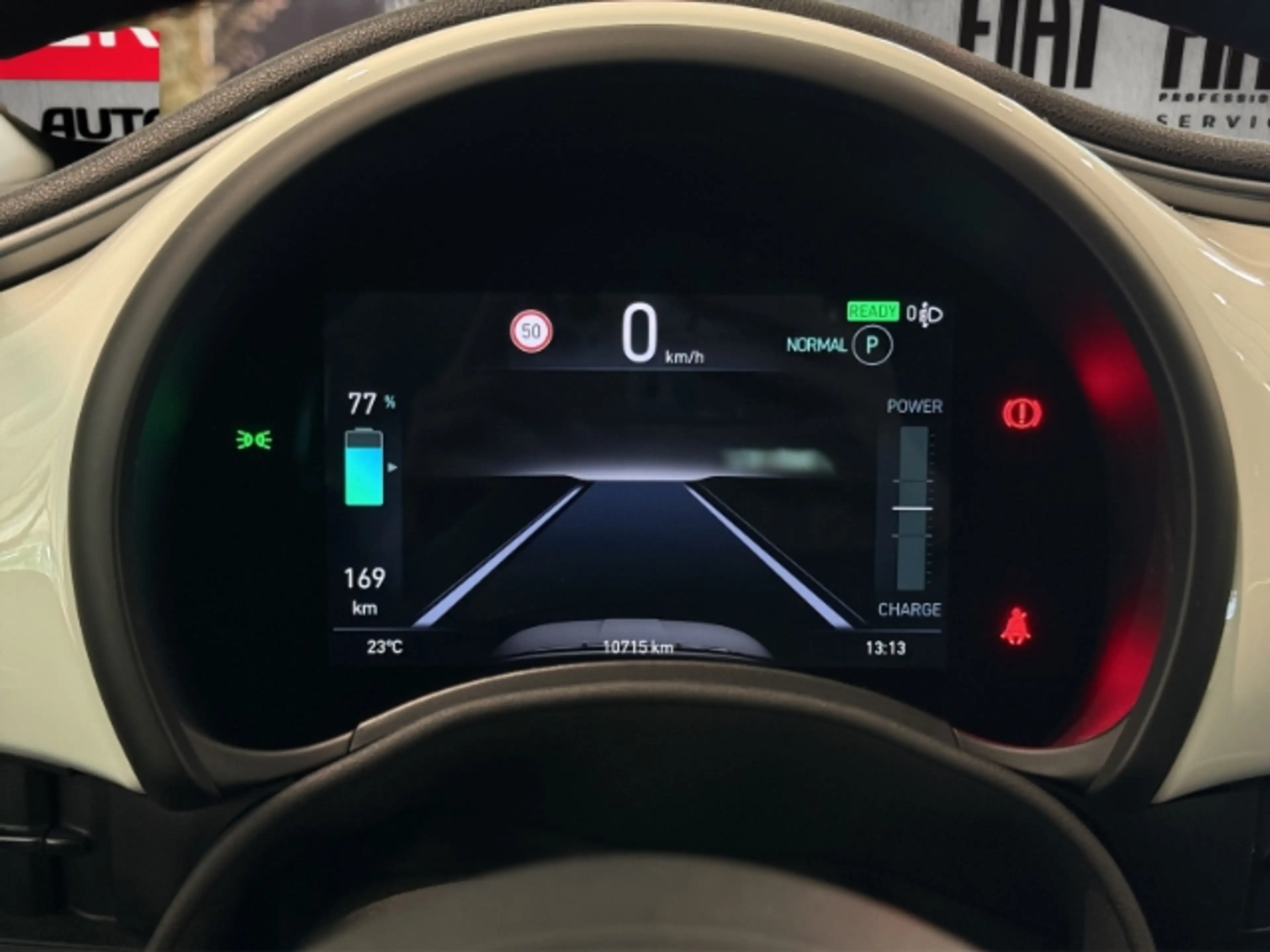 Fiat 500e Basis/Navi/RFK/Alu/Apple&Android — photo 12