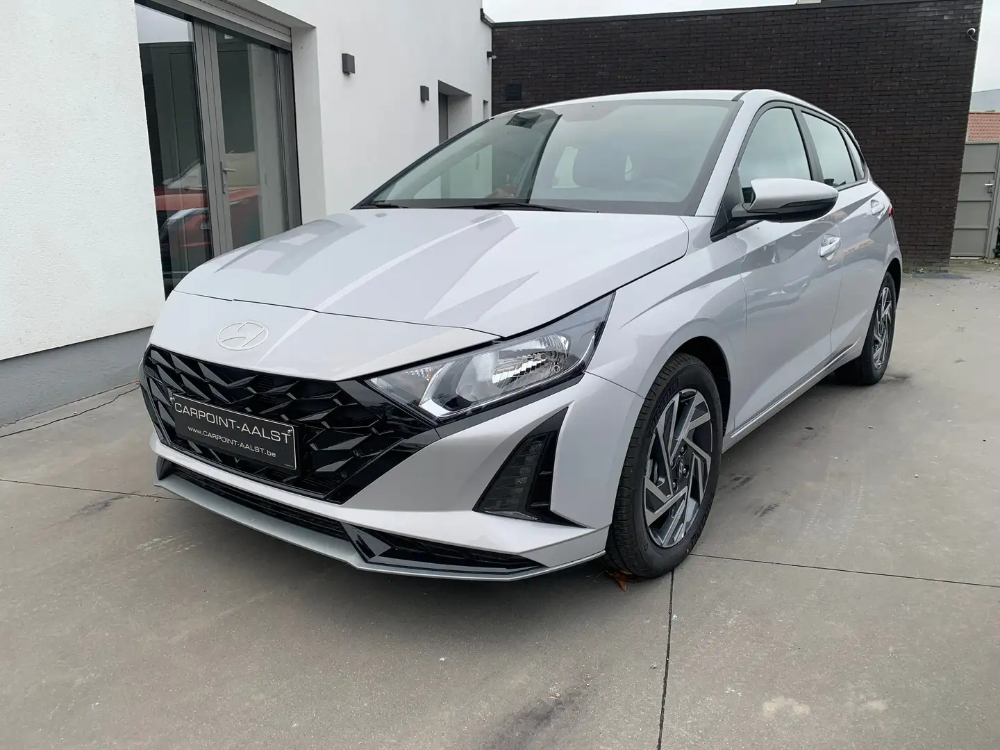 Hyundai i20 i20 1.0 T-GDI DCT met garantie Gris - 2