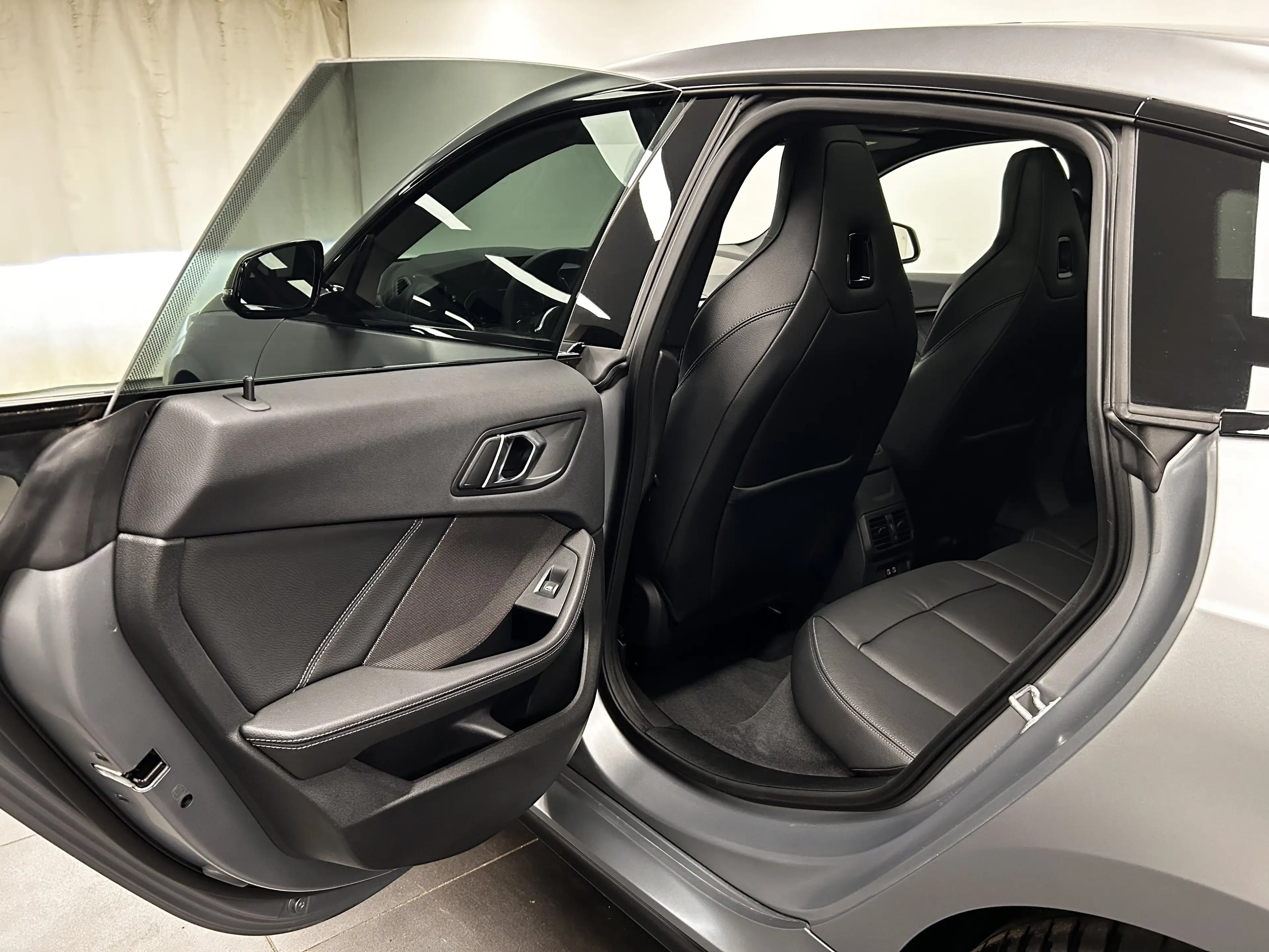 BMW 235 M235i xDrive Gran Coupé — photo 14