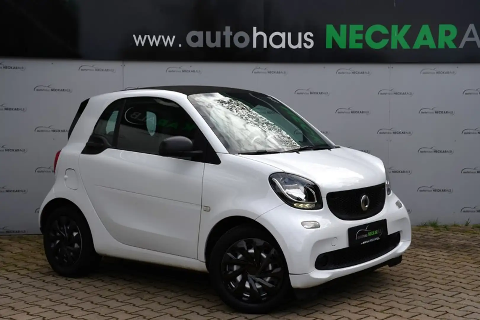 smart forTwo coupe *1.Hand*Tempomat*Bluetooth*AUX* Weiß - 1