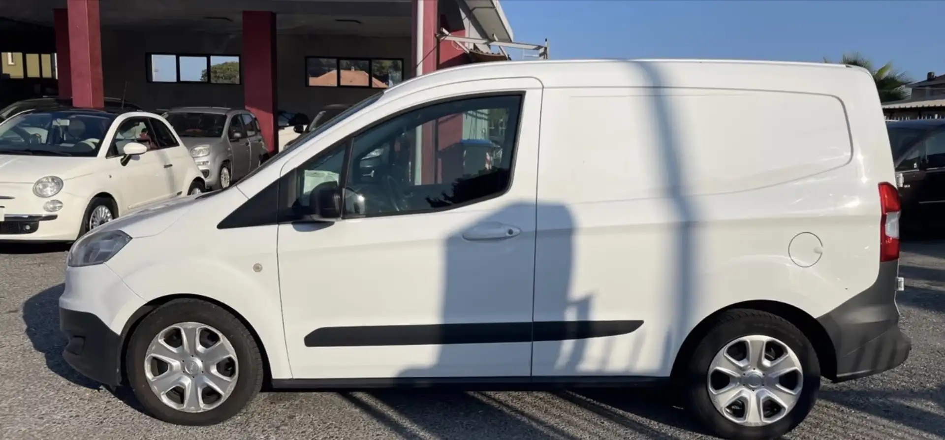 Ford Transit Courier Trend Bianco - 2