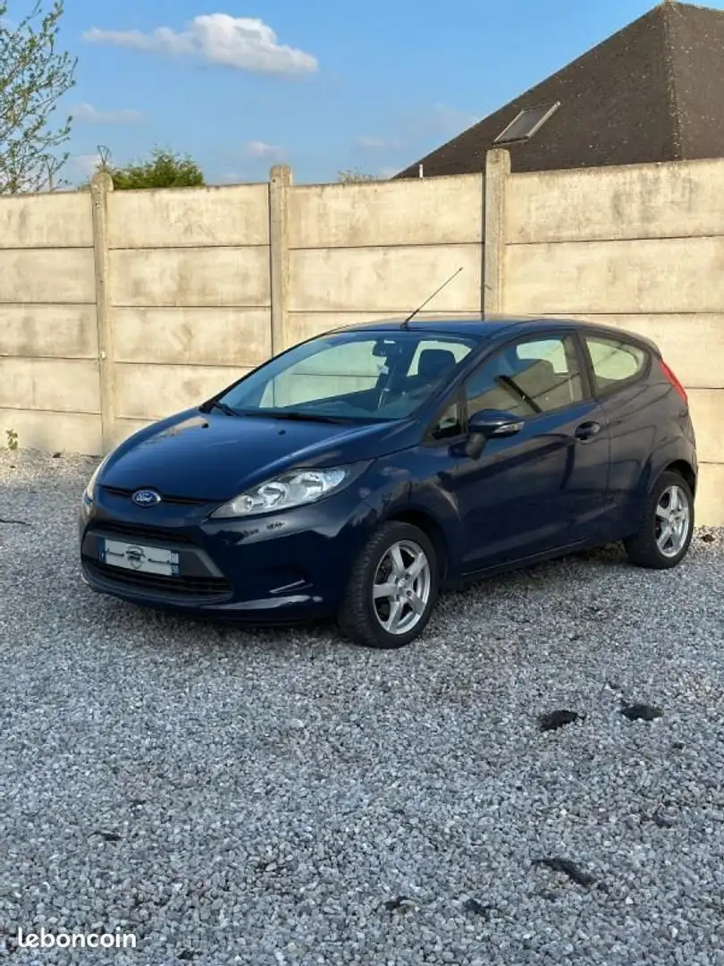 Ford Fiesta TDCI faible kilométrage CERTIFIER Bleu - 1