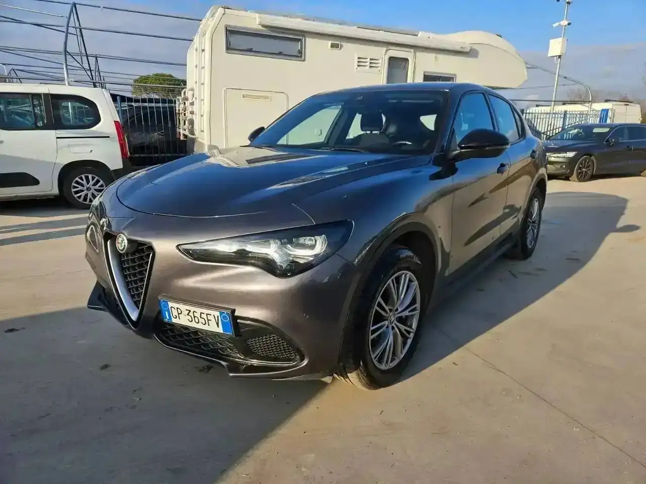 Alfa Romeo Stelvio 2023