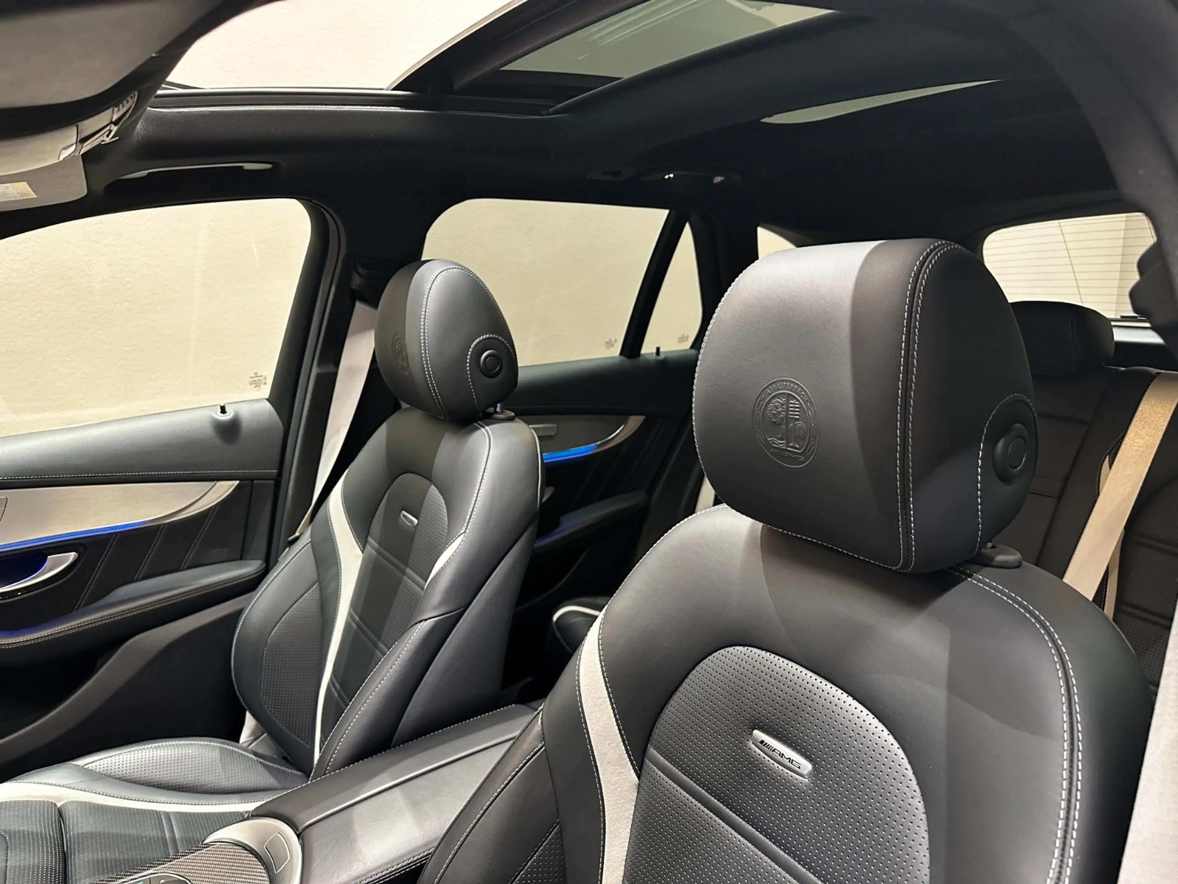 Mercedes-Benz GLC 63 AMG GLC63 S AMG 4Matic *KERAMIK*PANO*BURMESTER*360°* — photo 11