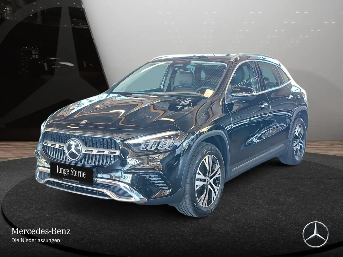 Mercedes-Benz GLA 180 PROGRESSIVE+LED+KAMERA+7G Schwarz - 2