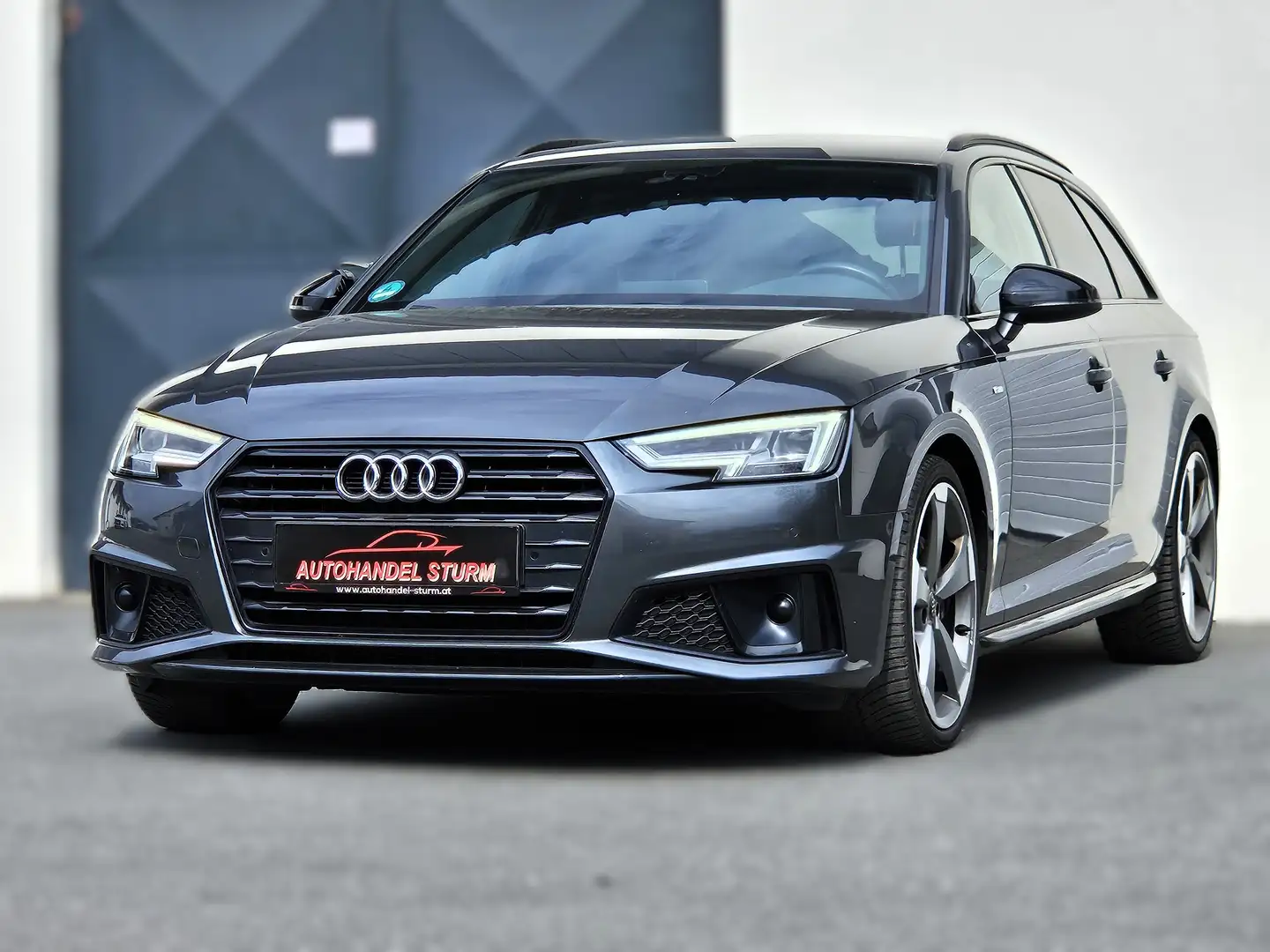 Audi A4 40 Av TDI Sport Sline black S-tr *LED*Virtual*AHK* Grau - 1