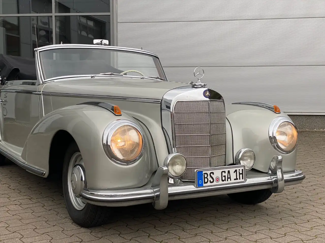 Mercedes-Benz 300 S CABRIOLET 188, foto 9