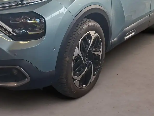 Citroen C4 view 5