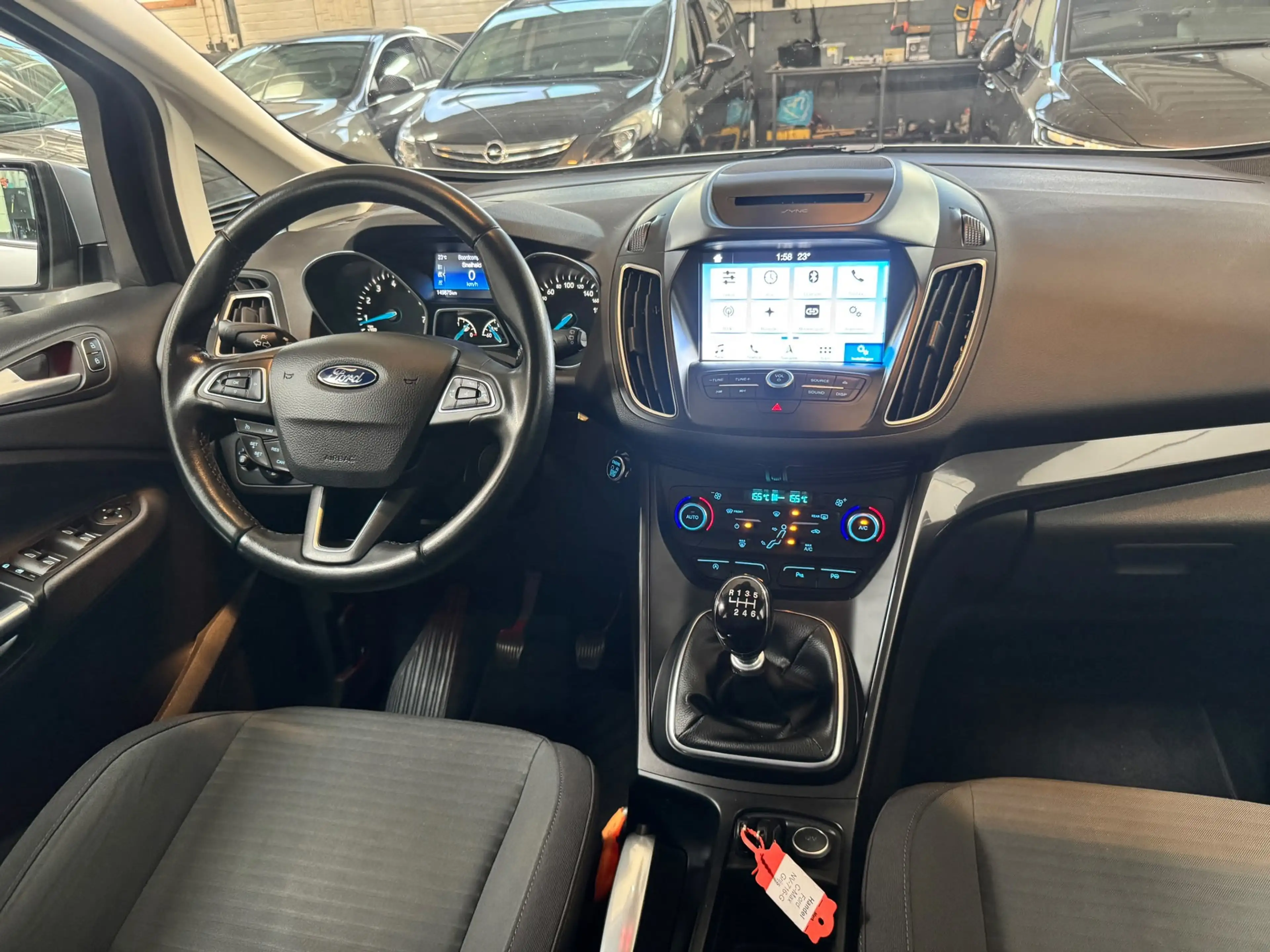 Ford C-Max 1.5 Titanium |AIRCO|CRUISE|TREKHAAK|PDC — photo 15