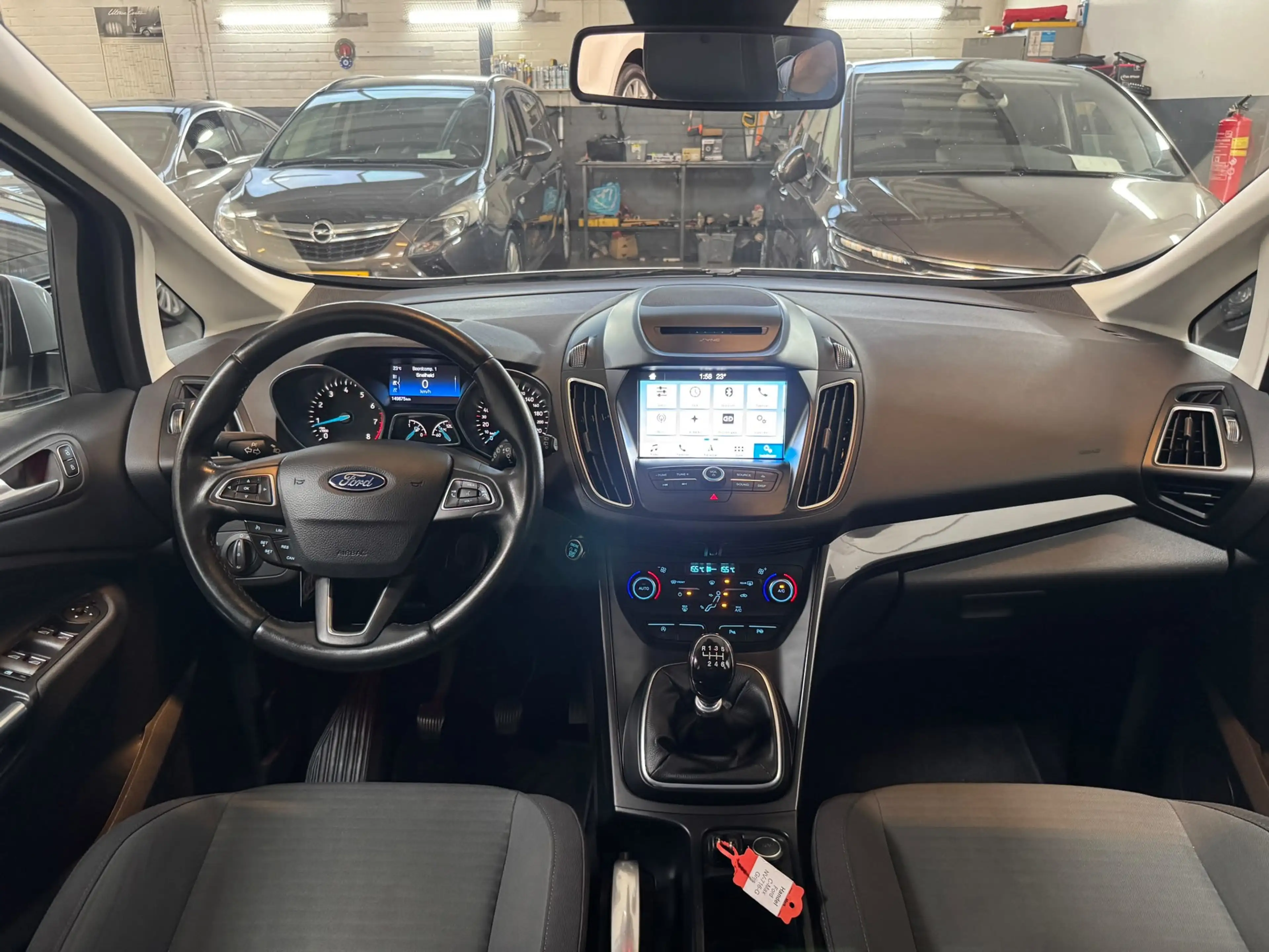 Ford C-Max 1.5 Titanium |AIRCO|CRUISE|TREKHAAK|PDC — photo 2