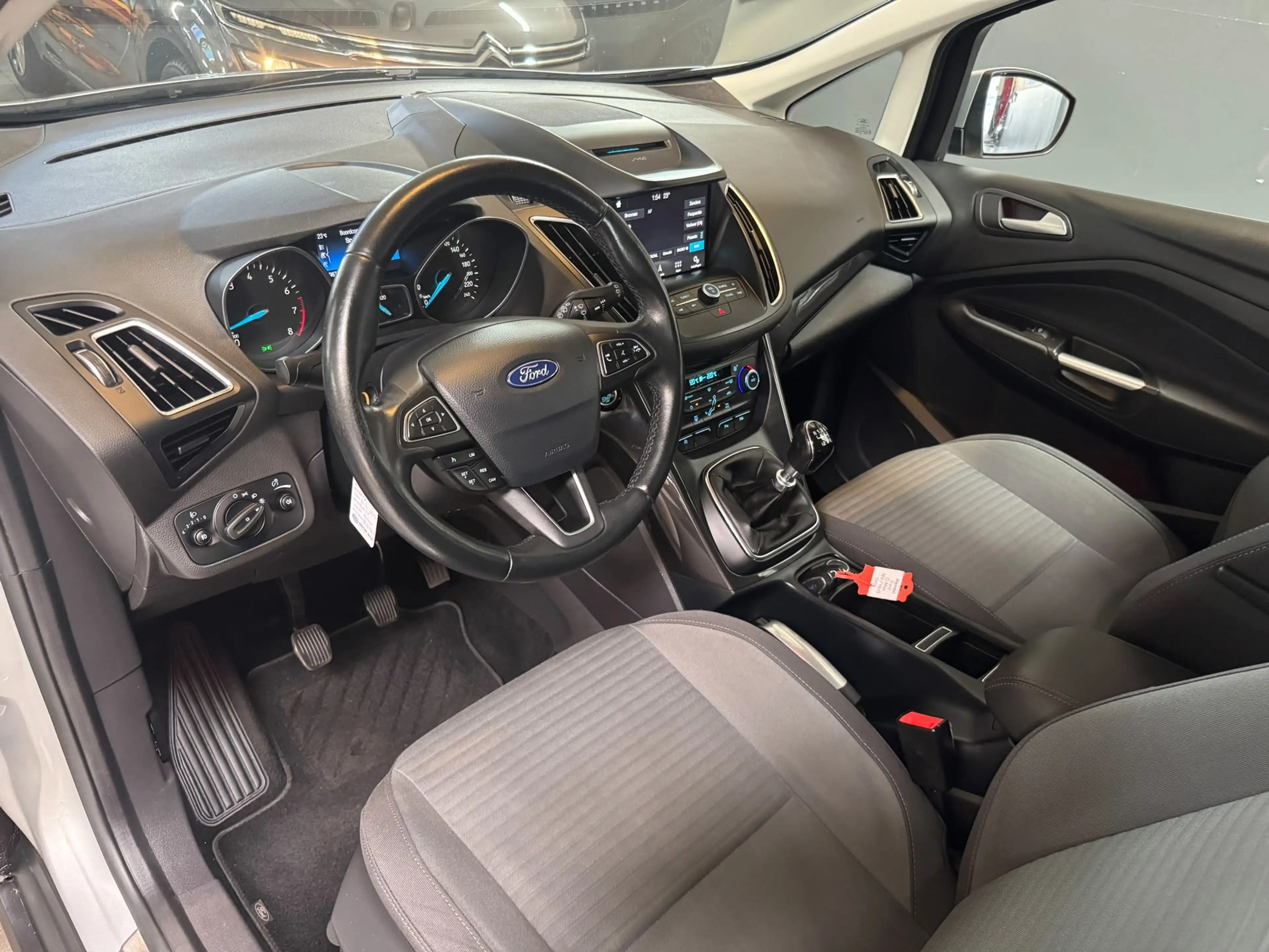 Ford C-Max 1.5 Titanium |AIRCO|CRUISE|TREKHAAK|PDC — photo 12