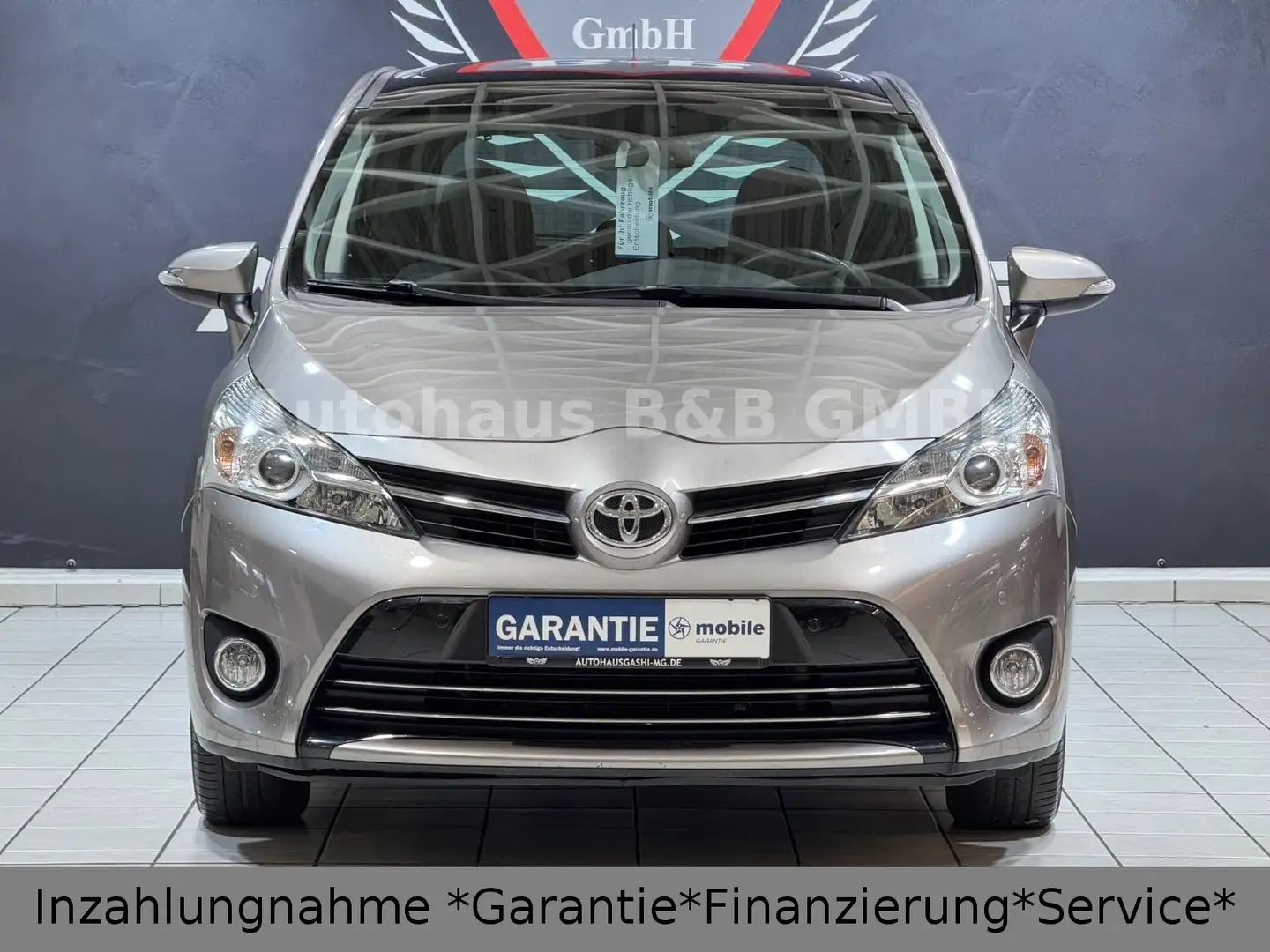 Toyota Verso 1.8*2HD*Navi*Tempo*Kamera*Panorama*AHK*SHZ Grau - 2