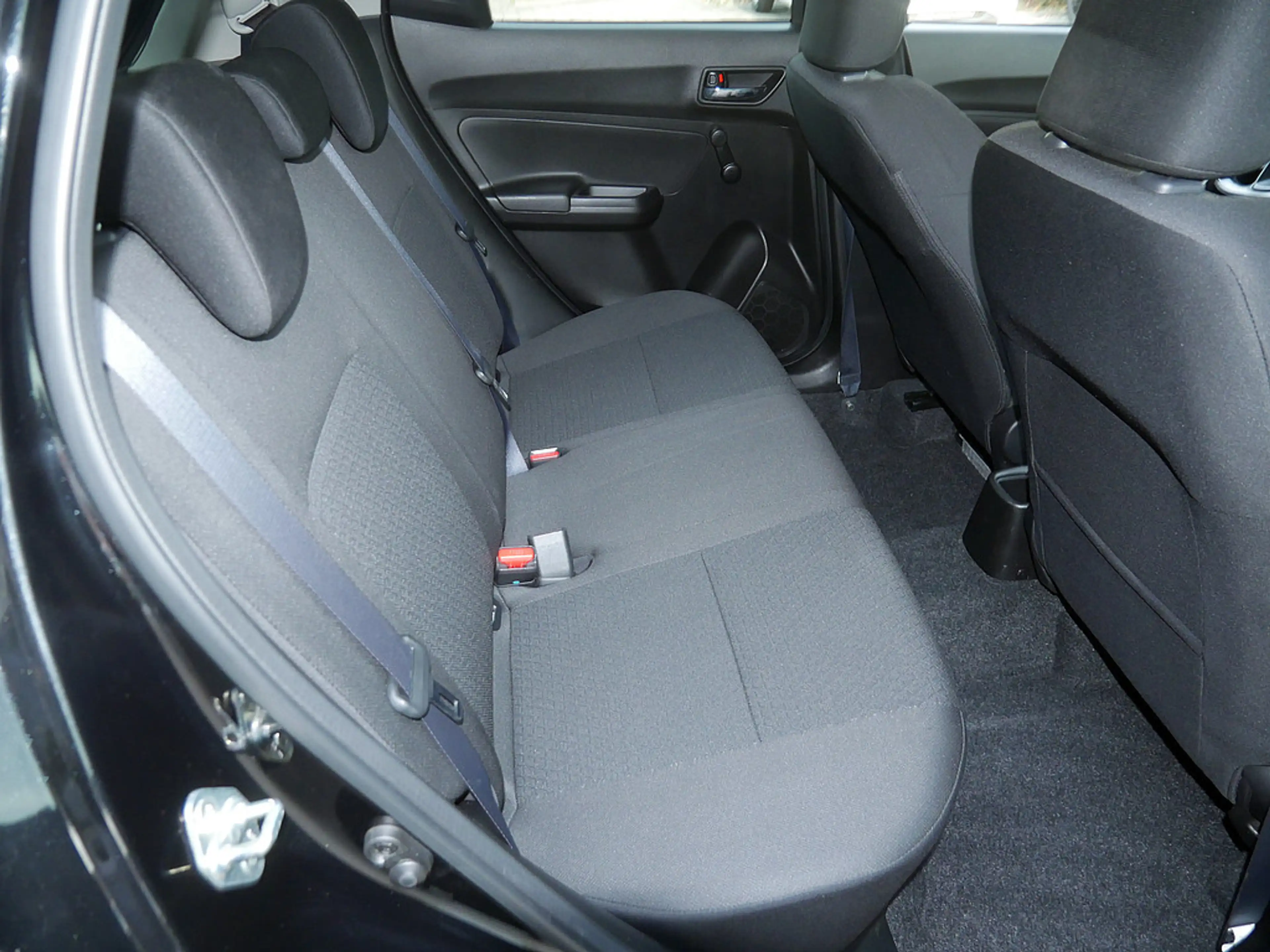 Suzuki Swift 1.2 Hybrid Allgrip Comfort AHK ACC LED — photo 10