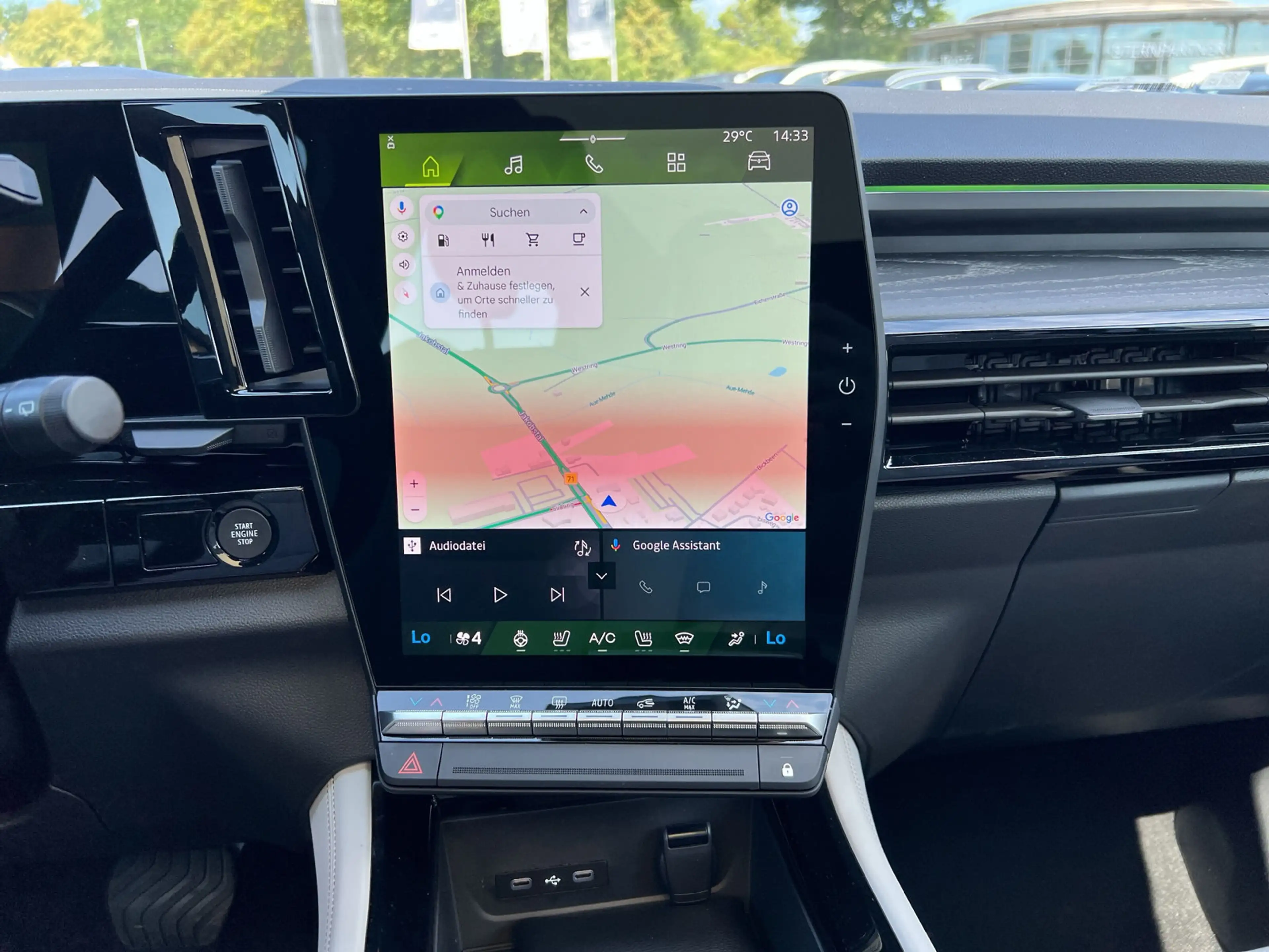 Renault Espace E-TECH 200 Iconic 7-S SHZ LKHZ 360° Pano — photo 11