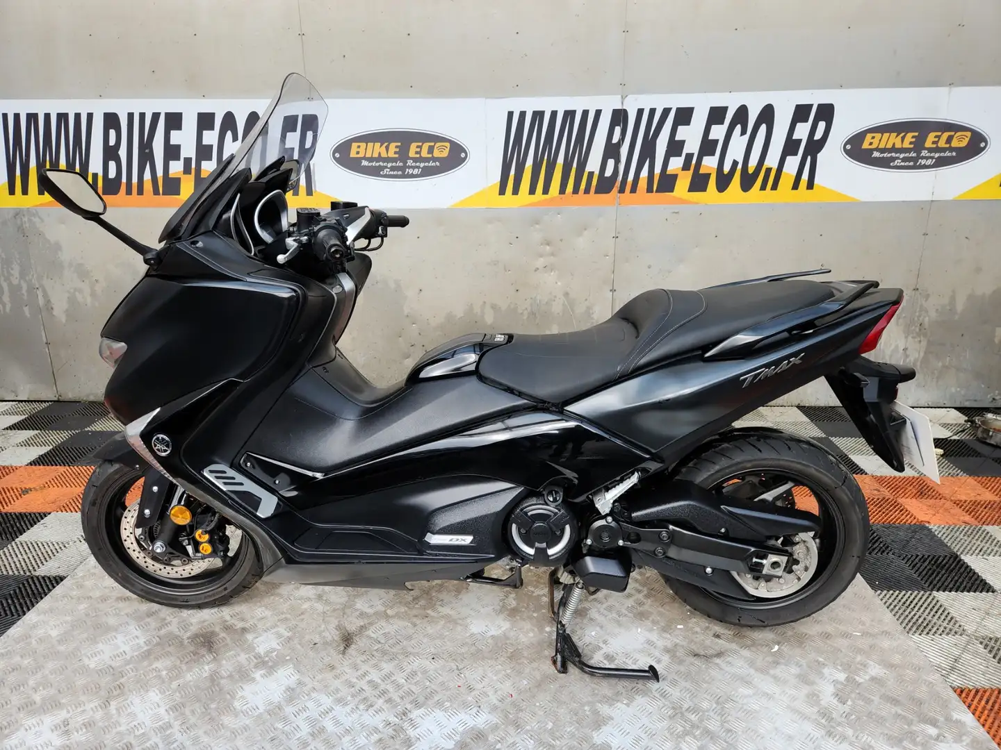 Yamaha TMAX 530 Negro - 2