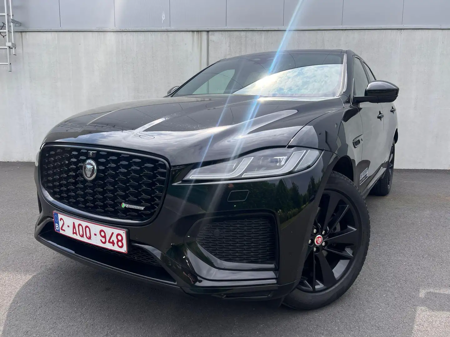 Jaguar F-Pace D200 R-Dynamic S Noir - 1