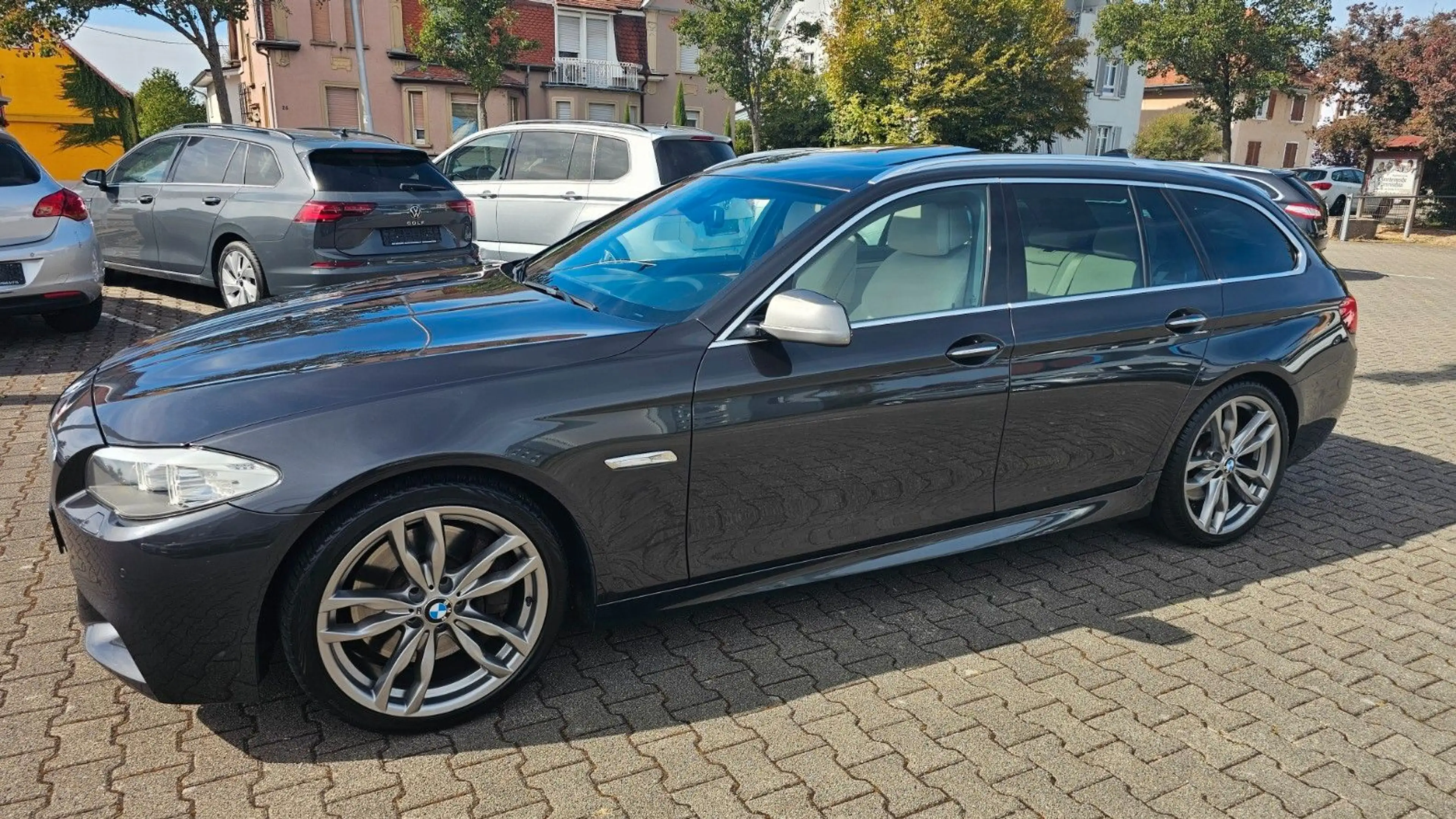 BMW 550 d xDrive M-SPORT 20'' — photo 2