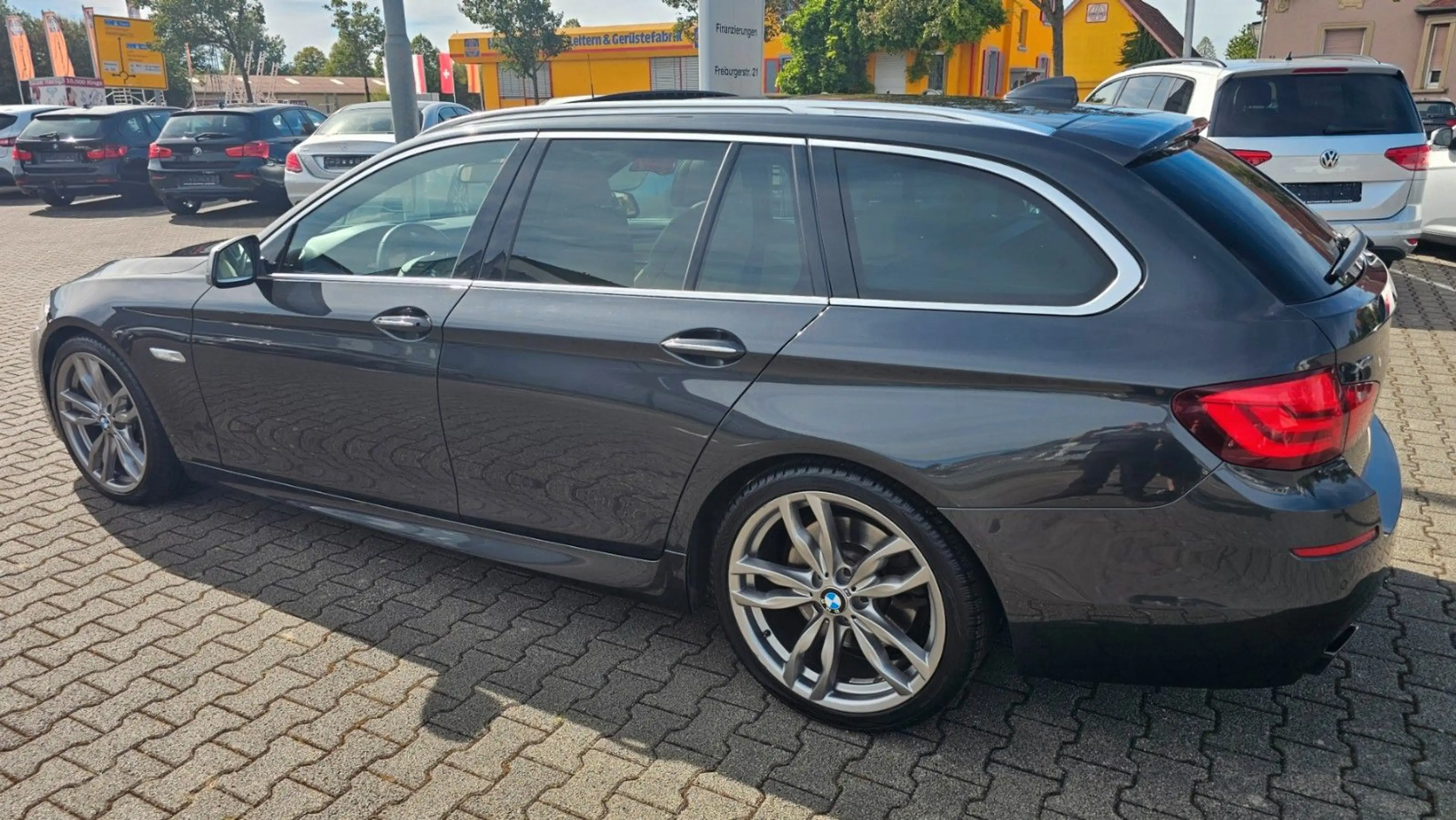 BMW 550 d xDrive M-SPORT 20'' — photo 7